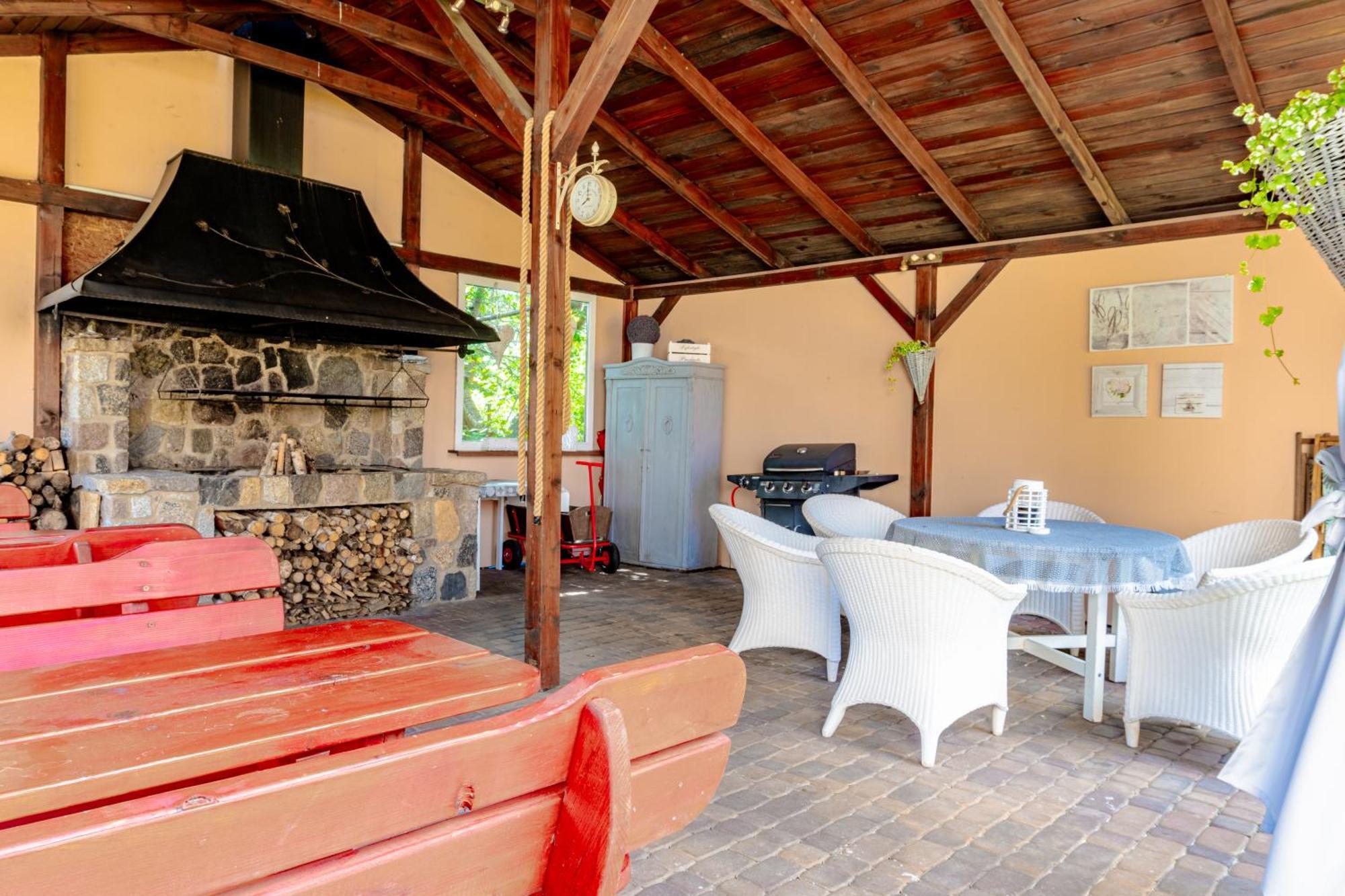 Pokoje Goscinne Raf-Tur - Sala Zabaw, Grill - Idealny Dla Rodzin Z Dziecmi Ostrowo  Dış mekan fotoğraf